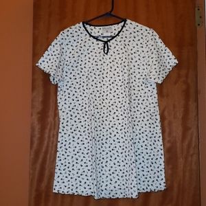 Kathy Ireland Maternity Tee